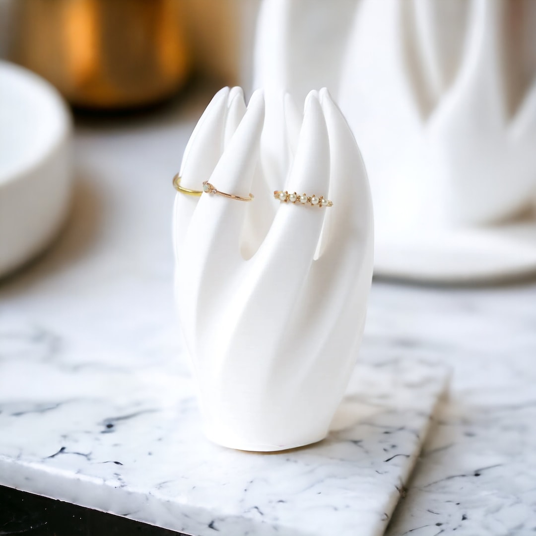 Ring Keeper | Ring Stand | Modern Minimalist Vriden Ring Holder ...