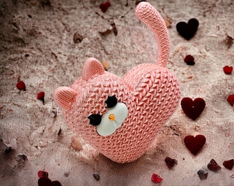 Crochet Heart Kitten | 3D Printed | Perfect for Cat Lovers | Knitted Heart Kitten Figurine | Cute Heart Shaped Kitten Figurine | Home Decor