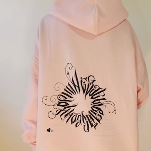 Sudadera Rosa Oversize Pintada a Mano