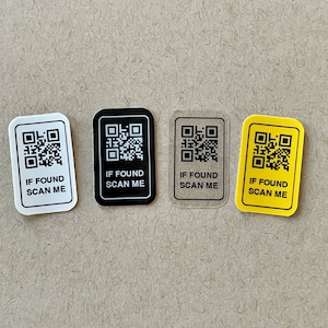 Mini-stickers voor verloren en gevonden voorwerpen met scan-to-call-functie | Duurzaam, waterdicht, vaatwasmachinebestendig | Bescherm je eigendom
