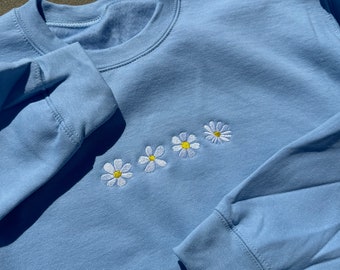 Daisy Embroidered Sweatshirt, Flower Sweater, Daisies Lover