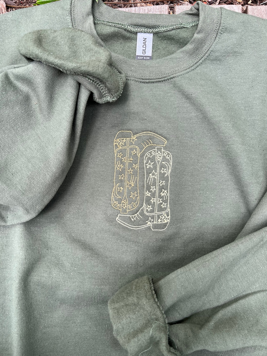 Cowgirl Boots Embroidered Sweatshirt L Cowgirl Boots Embroidered