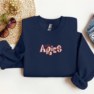 Aries Embroidered Sweatshirt, Aries Zodiac Embroidered Crewneck, Aries Zodiac Embroidered Sweater imagem 5