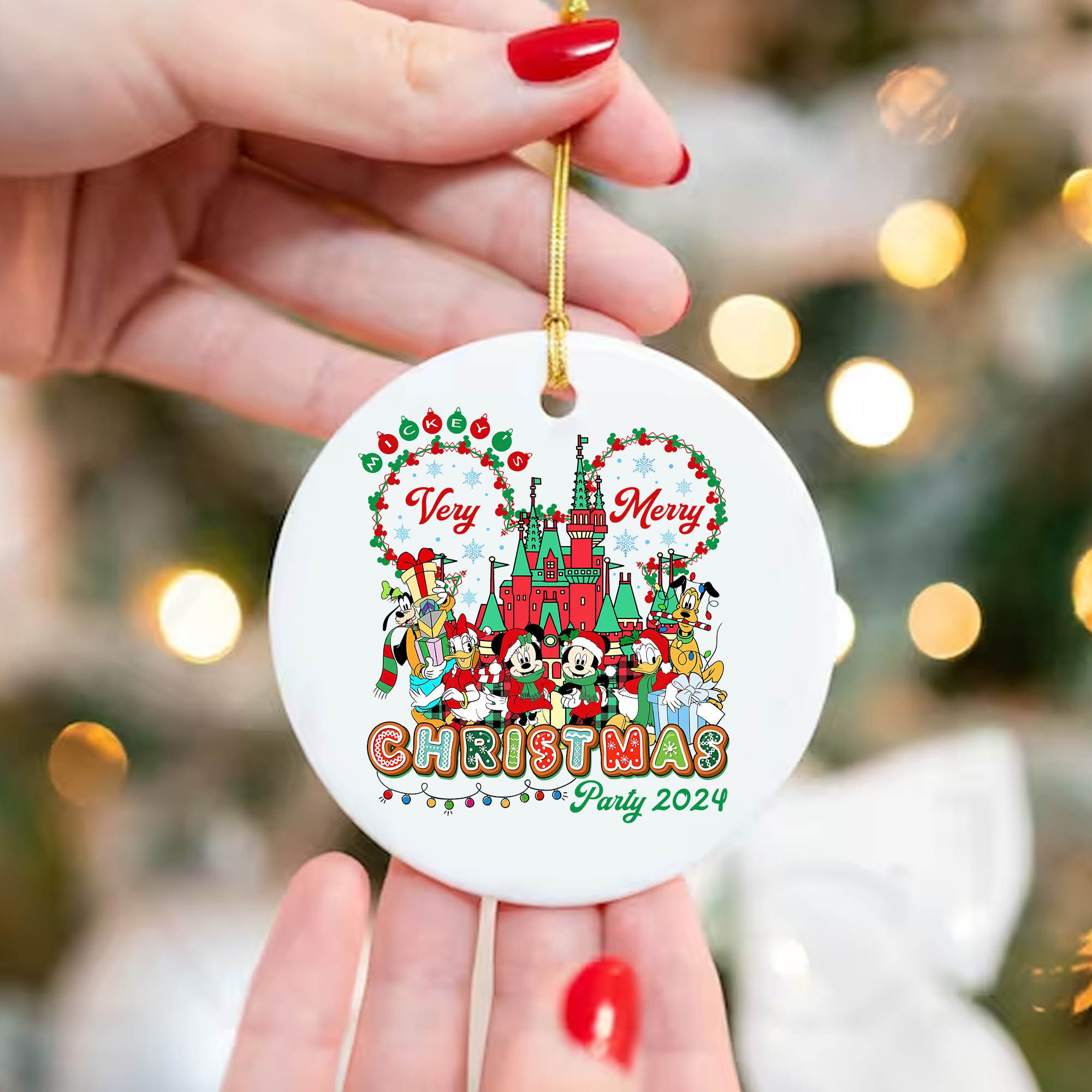Discover Mickeys Frohe Christmas Party 2024 Keramik Ornament