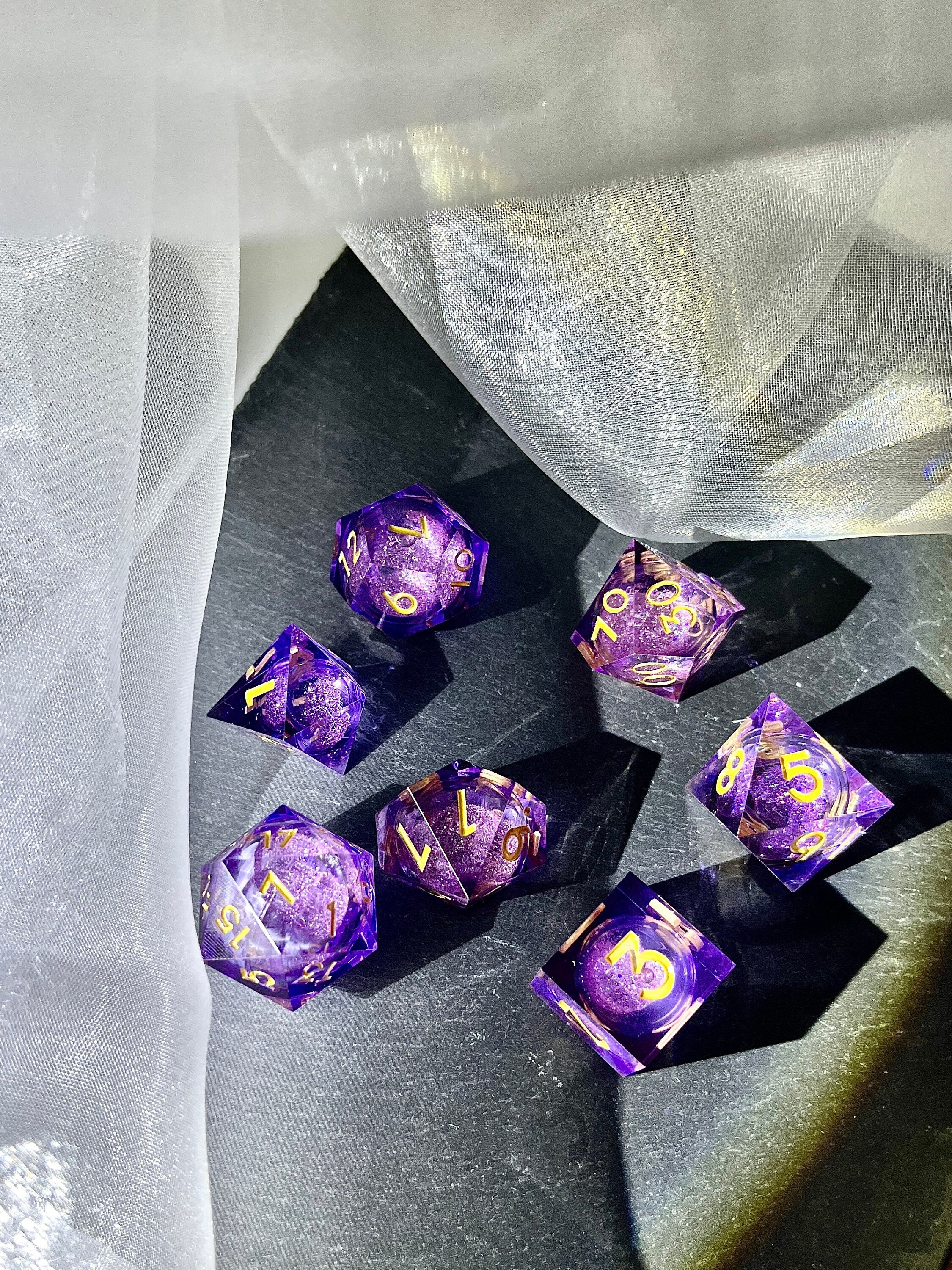 Liquid Core Resin Dice set for role playing games,Galaxy dungeons and dragons dice set ,Resin Sharp Edge Dice, Polyhedral Dice,DnD Dice Set