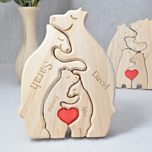 Gift for Parents,Engraved Family Name Puzzle,Wooden Bear Family Puzzle,Family Home Decor,Gift for Dad,Father&#39;s Day gift,Animal Family