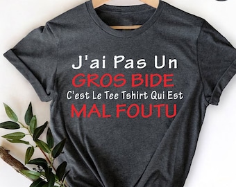 Camiseta cadeau pour homme mûr j'ai pas un gros bide c'est le T-shirt qui est mal foutu,Humor drole gros bide cadeau papa sur camiseta,