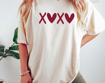 Valentines Shirt, Cute Valentine’s Day T-Shirt, Love Heart Tee, Romantic Gift Shirt, Couples Valentine Tee