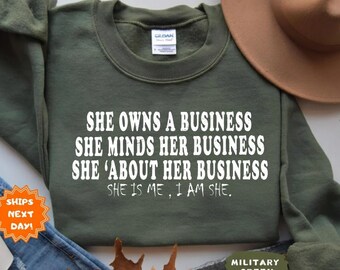 Business Woman Sweatshirt,Empowered Boss Lady Crewneck,MotivationalCareer Quote Shirt, Feminist Entrepreneur Gift,Office Workwear Sweatshirt