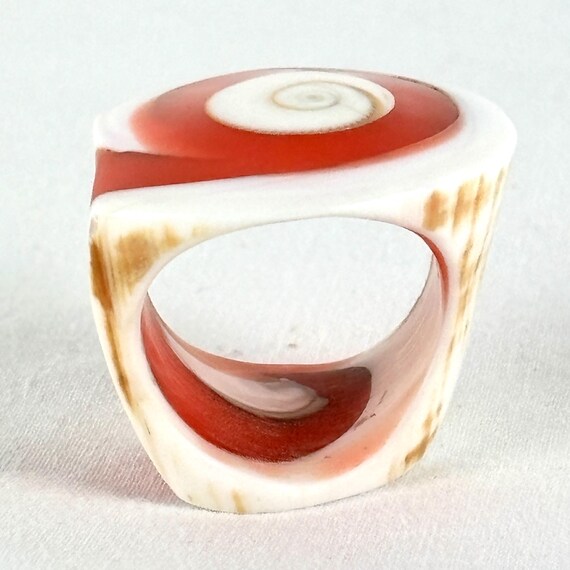 Large Carved Seashell Orange Statement Ring - image 5