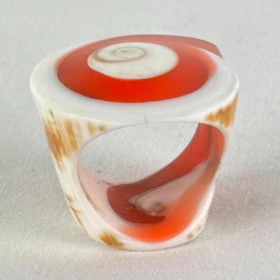 Large Carved Seashell Orange Statement Ring - image 7