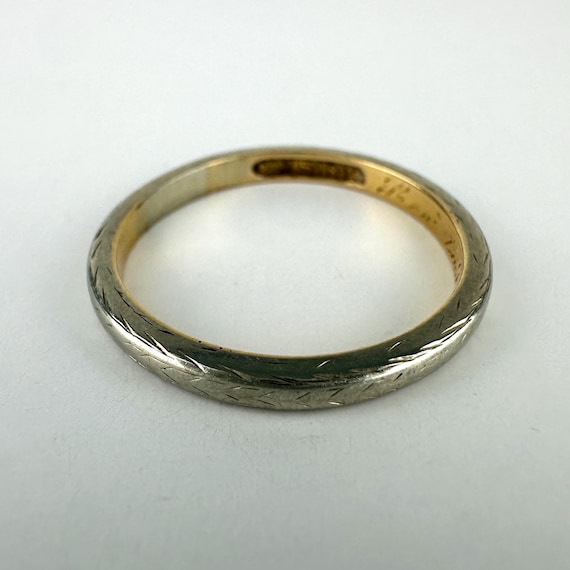 Edwardian 18k White Gold Ring