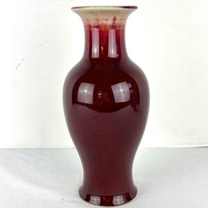 Vintage Jingdezhen chino Sang de Boef Oxblood Jarrón