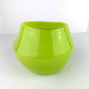Vibrant Green Hand Blown Art Glass Vase