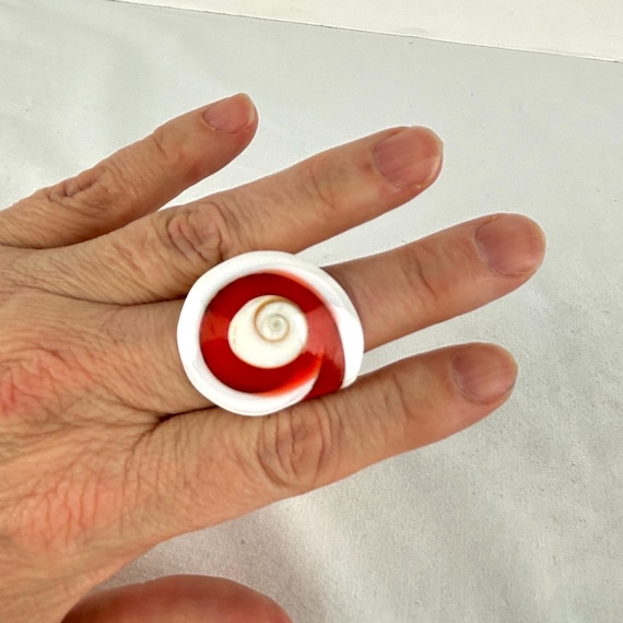 Large Carved Seashell Orange Statement Ring - image 1