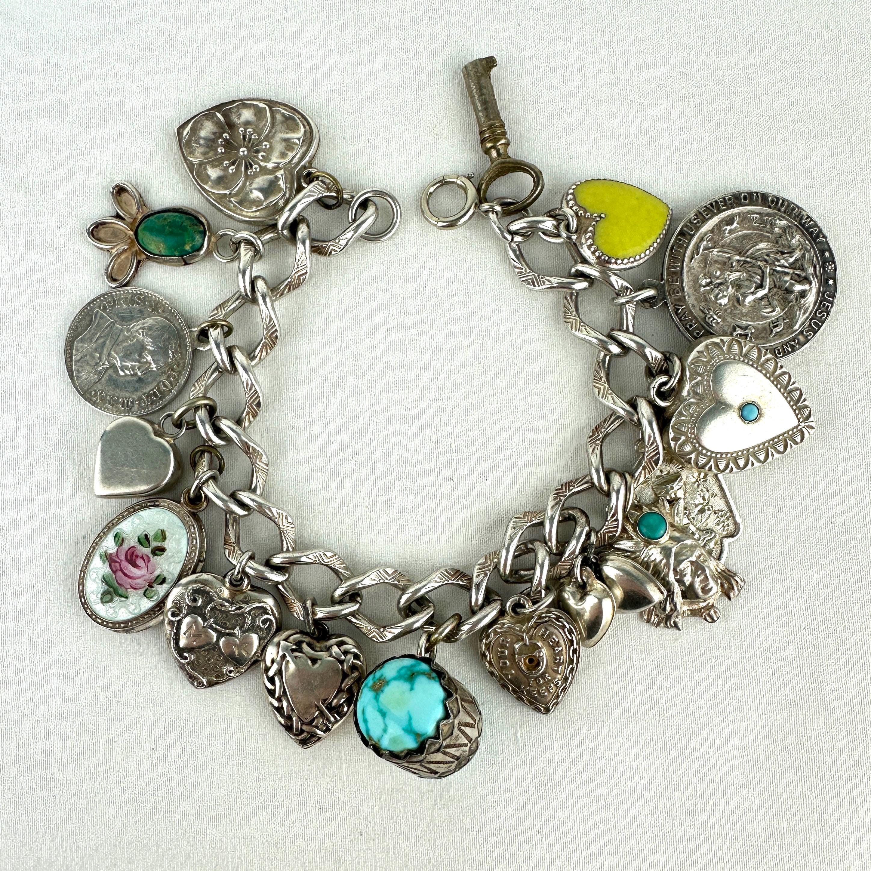 Guilloche heart - Etsy 日本