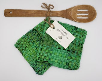 Potholders Handcrafted Loom Woven Cotton, Set of 2, Hot Pads Coasters Trivets, New With Tag and Clear Bag for Gifting, Green