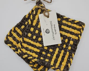 Potholders Handcrafted Loom Woven Cotton Set of 2 Hot Pads Coasters Trivets, New With Tag & Clear Bag for Gifting, Brown Yellow Fall Autumn