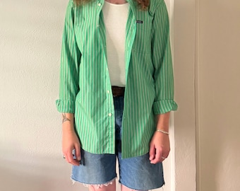 2000s Chaps Ralph Lauren Easy Care green/red/white striped shirt