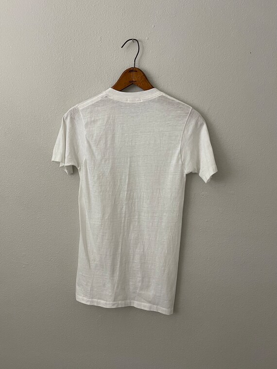 1970s white Munsingwear t-shirt - image 2