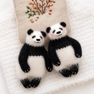 Panda Stickmönster – Handledning för små leksaksdjur, Söt plyschdjur, Nybörjarvänlig stickad PDF på engelska