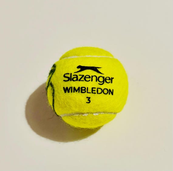 ヤニック・シナー直筆サイン入りウィンブルドンテニスボール - Etsy 日本