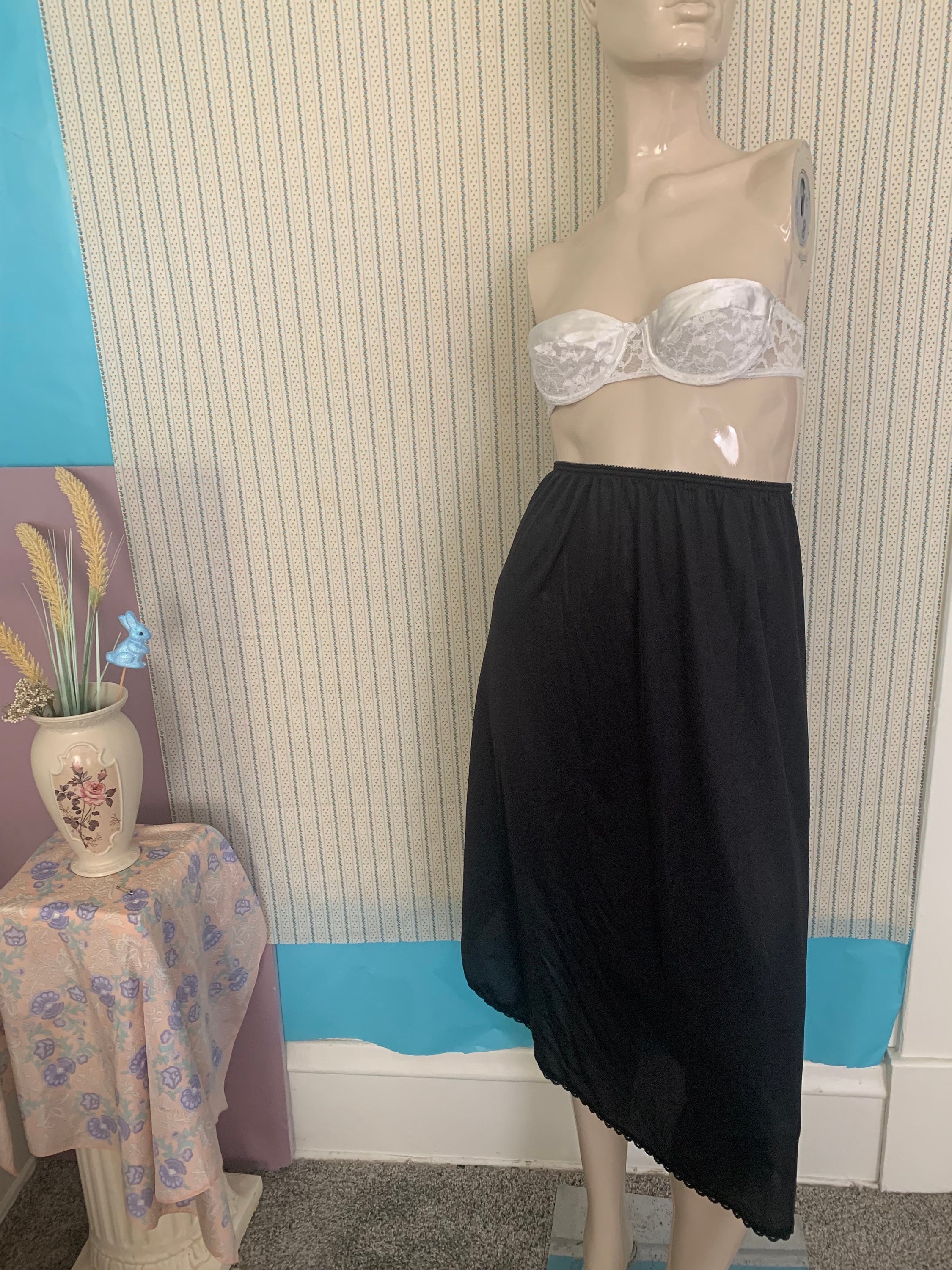 Vintage Body Lites Half Slip Plus Size 2XL White Lace Trim 100% Nylon