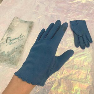 Vintage Evening Gloves, Crecendoe Wonder Fabric Hand Golves, Petite