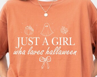 Comfort Colors® Halloween Shirt, Halloween Shirt, Retro Ghost Shirt, Cute Ghost, Cute Fall Shirt, Women's Halloween Tee, Pumpkin Season Tee