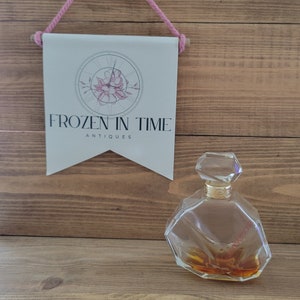 Vintage Women&#39;s Gianni Versace Perfume Glass Bottle 1980s, Collectible Fragrance Container, Elegant Design