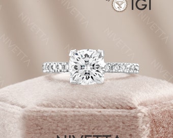 ジャイアンティック 8カラット ラウンドセンター E/VVS2 クラリティ