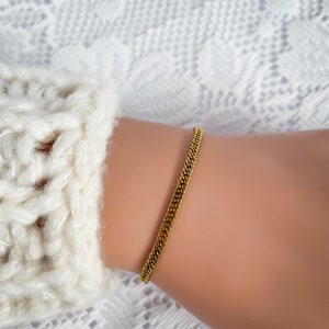 Gold chain bracelet 18k gold bracelet Waterproof gold bracelet Bridesmaid gift tarnish-free bracelet Minimalist bracelets for her