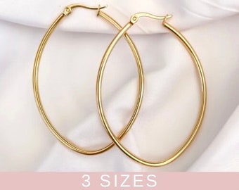 Gold Hoop Earrings • Elegant Gold Hoops • Bridesmaid Earrings • Bride Earrings • Lightweight Hoops • Elegant Earrings • 18K Gold Earrings