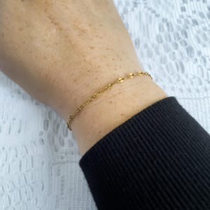 Gold chain bracelet Dainty gold bracelet Stacking bracelets Waterproof bracelet Everyday bracelet Minimalist gold bracelet Thin gold chain