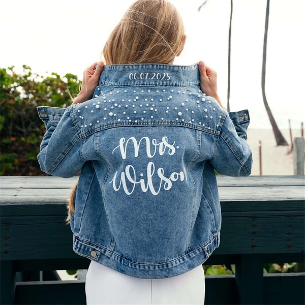 Personalized Bridal Rhinestone Denim Jacket, Pearl Denim Jacket,Custom Mrs Jacket, Wedding Gifts, Bride Jacket