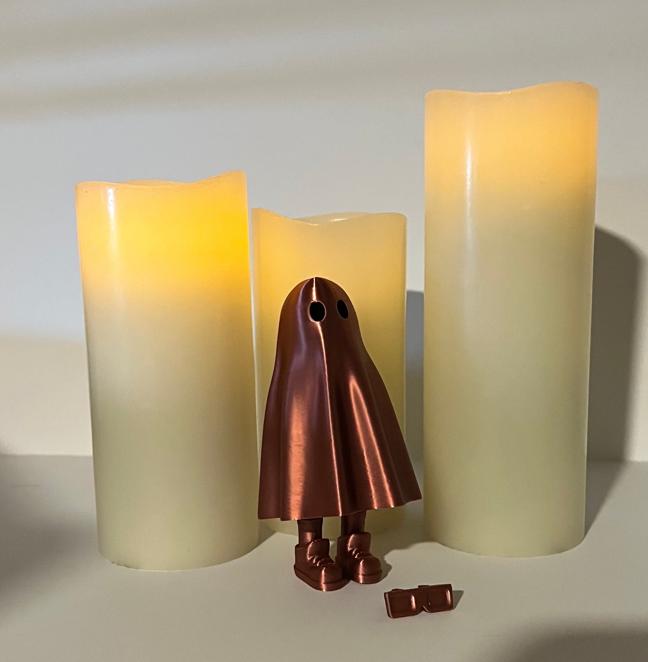 cosmic unity ghost on feet