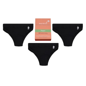 Post-Partum Pack  4 Super Heavy Lace Undies + 2 Reusable Nappies – Mint  Global