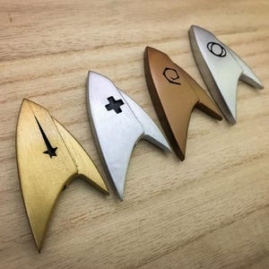 Star Trek Discovery Badges - Unique Collectible Pins for Fans, Starfleet Insignia, Official Merchandise, Perfect Gift for Trekkies