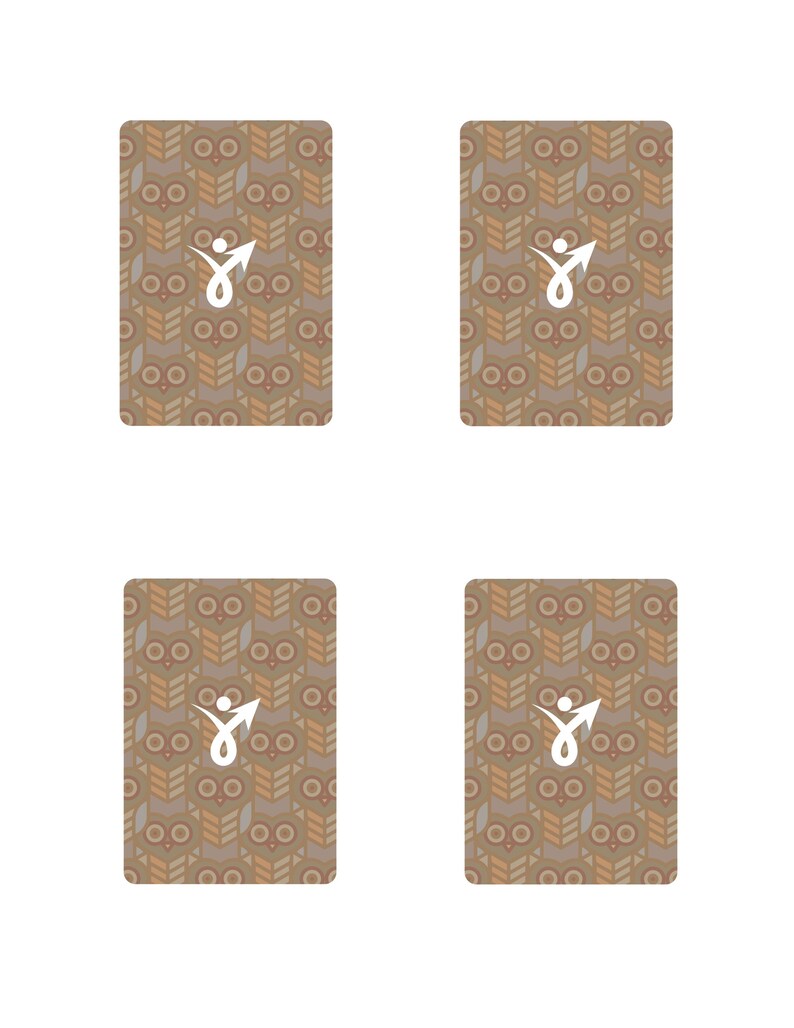 Puede incluir: Cuatro tarjetas rectangulares con un patr&oacute;n de b&uacute;hos repetido en tonos marrones, beige y naranja. Cada tarjeta presenta un logotipo blanco de una persona con una flecha hacia arriba. Las tarjetas est&aacute;n dispuestas en una cuadr&iacute;cula de 2x2 sobre un fondo blanco.