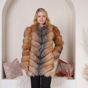 Fox Fur Transformer Coat: Elegant Long Winter Outerwear