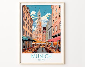 Puede incluir: Una ilustración colorida de una escena callejera en Munich, Alemania. La imagen presenta una alta torre de iglesia, una calle adoquinada bordeada de edificios y personas sentadas en cafés al aire libre. El texto "MUNICH GERMANY" está en la parte inferior de la imagen.