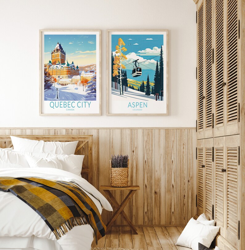 Puede incluir: Dos carteles de viaje enmarcados, uno con una ciudad cubierta de nieve con el texto "QUEBEC CITY, CANADA" y el otro con una escena de monta&ntilde;a con una g&oacute;ndola y el texto "ASPEN, COLORADO".