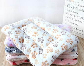 Soft Luxury Cat Bed Sleeping Bed Mats for Cats Small Dogs Cute Pet Blanket Warm Kitten Cushion Cat Accessories