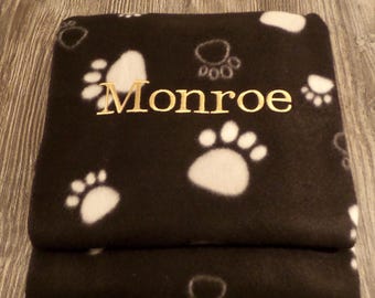 Dog blanket - super soft - beautifully embroidered with any name you wish - quality gift