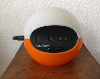 Vintage flip alarm clock with light 70s Brac 2000 Swiss made Space Age