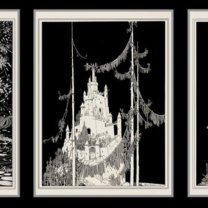 Pode incluir: Tr&ecirc;s ilustra&ccedil;&otilde;es em preto e branco em molduras. A primeira mostra uma mulher em p&eacute; numa floresta com um lago. A segunda mostra um castelo numa colina com &aacute;rvores em primeiro plano. A terceira mostra dois homens em p&eacute; numa floresta com uma p&aacute; e um pau.