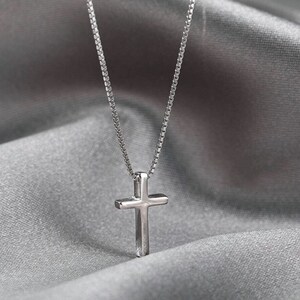 New women Tiny Cross Pendant 925 Sterling Silver Chain Necklace imagem 3