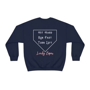 Lady Expos "Turn Left" - Unisex sweatshirt met ronde hals van zware mix