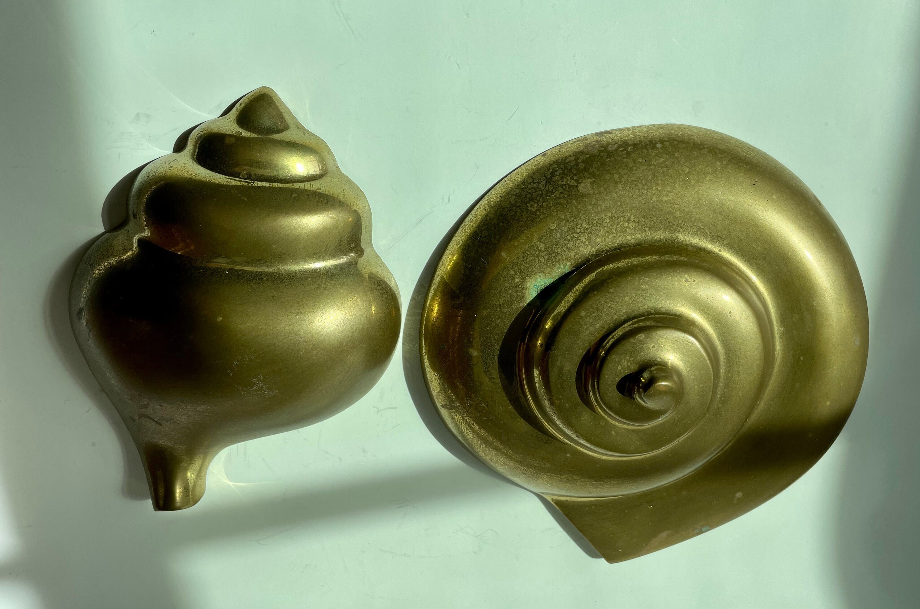 Pair of Vintage Brass Seashell Decor Wall Hanging Snail & Conch