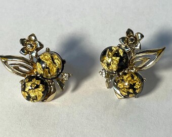Vintage 1950s Coro Gold Foil Confetti Lucite Bee Screw Back Earrings, MCM Black and Gold Jewelry